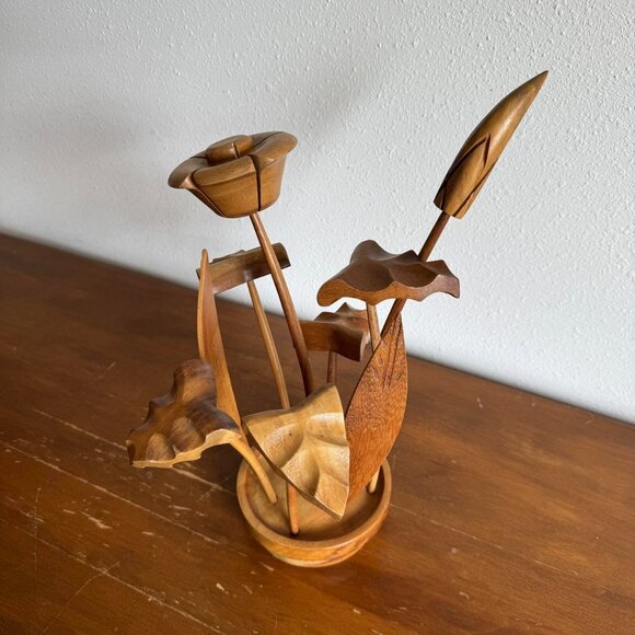 Vintage Carved Wood Flower Arrangement - Picture 2 of 8